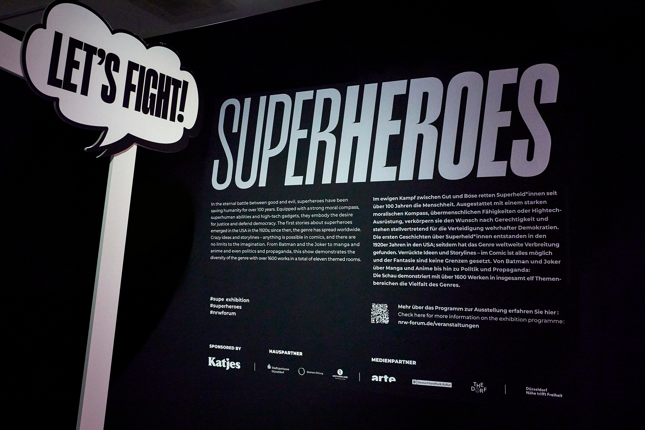 Ausstellung »Superheroes«, Wandtexte, NRW-FORUM Düsseldorf, 2025